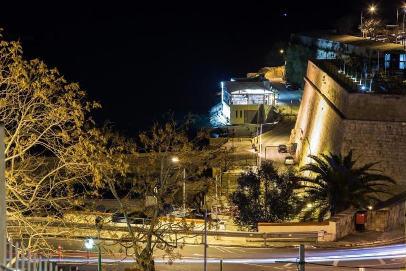 The New Tower Palace Hotel Sliema Exterior foto